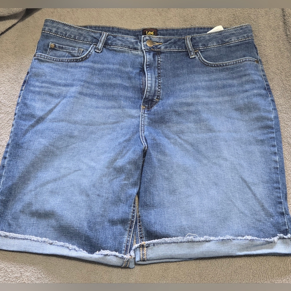 Lee Women’s Light Blue Denim Jean Shorts